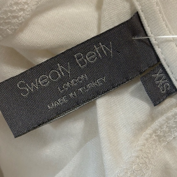 NWT Sweaty Betty Easy Peazy Top in Lily White Sz. XXS XS 100% Viscose - Picture 14 of 15